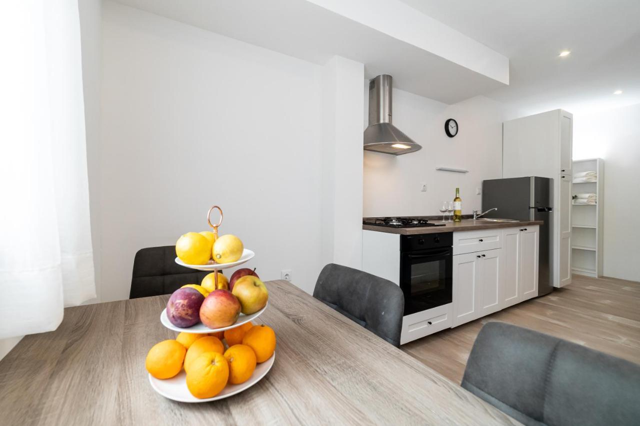Apartment Odiseja ザダル エクステリア 写真